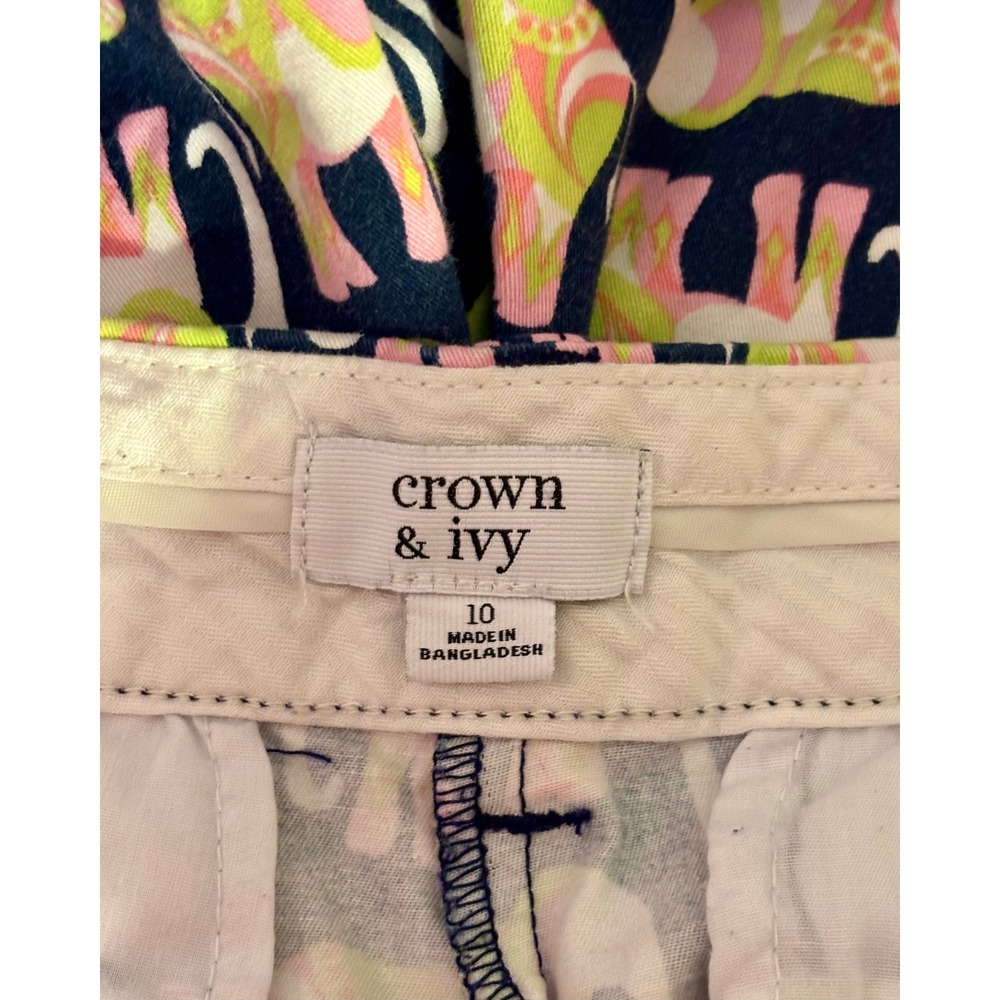 Crown & Ivy Womens Elephant Print Shorts Navy Pink Green Hippie Size 10 - Picture 6 of 7